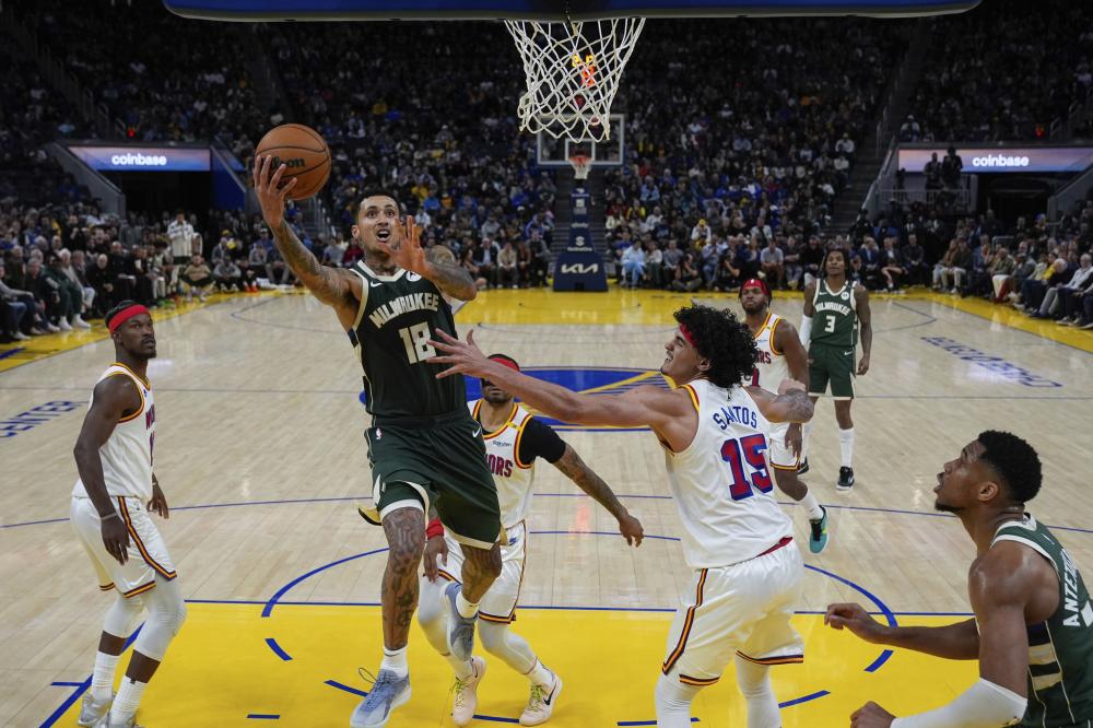 压哨转会至 压哨转会至