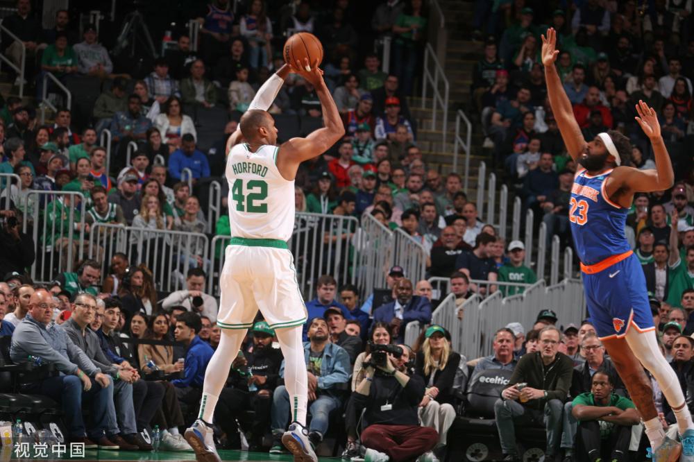 他不断书写 他不断书写