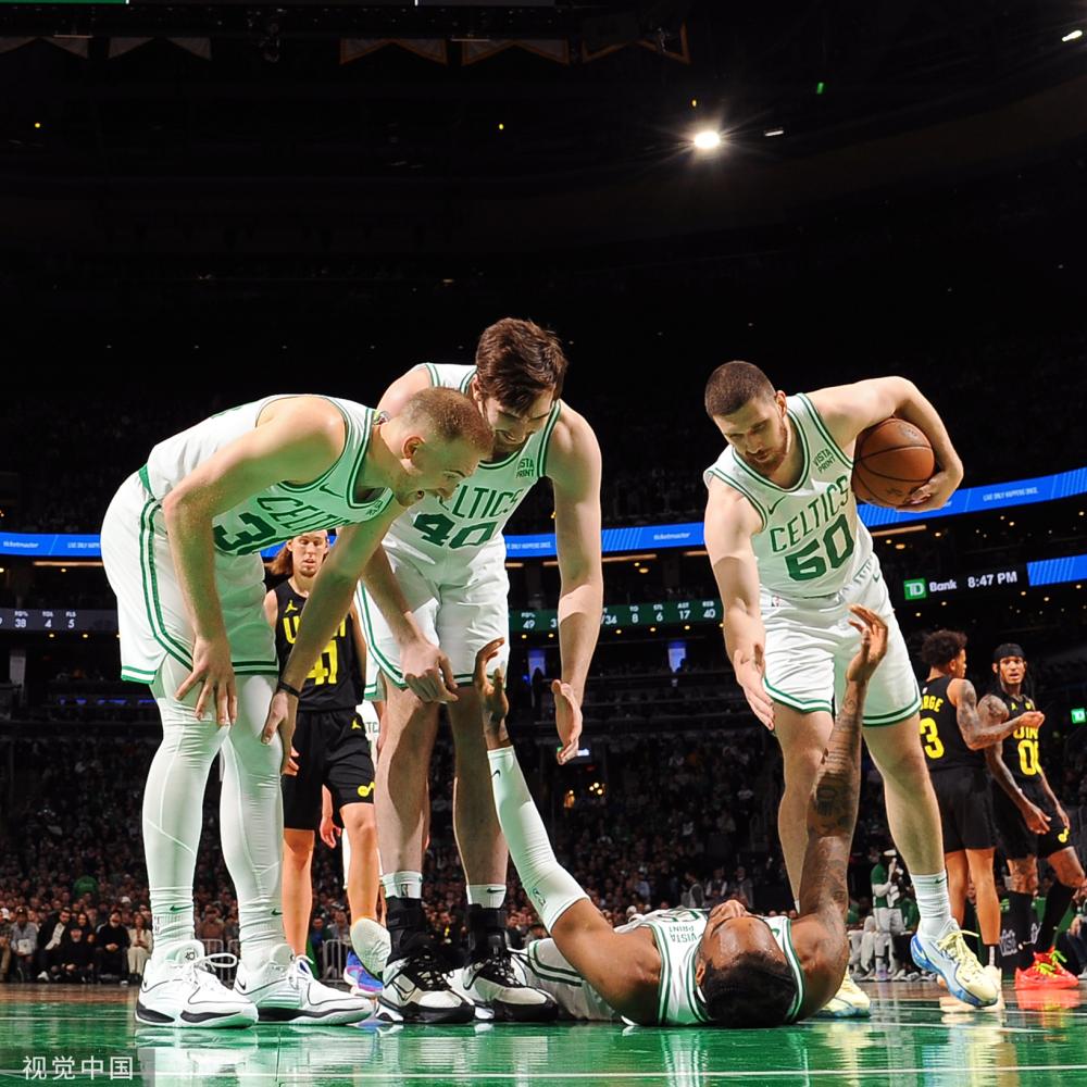 凭借他的内 凭借他的内